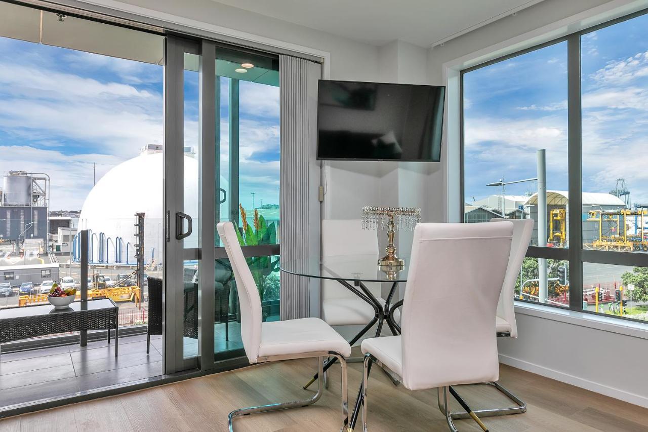 Your Renovated Retreat + Cp Auckland Eksteriør bilde