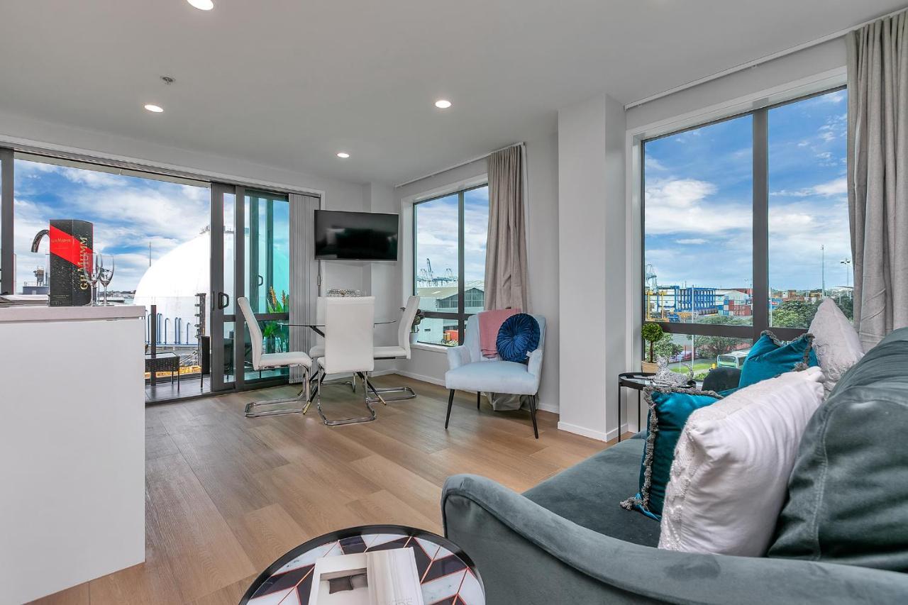 Your Renovated Retreat + Cp Auckland Eksteriør bilde